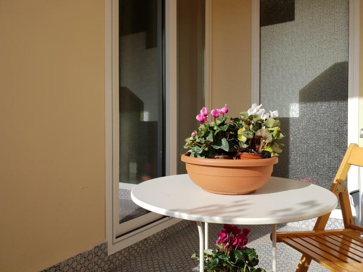 Rifinito Bilocale In Centro, Casa Verdi, 2° Piano Apartment บาเกเรีย ภายนอก รูปภาพ